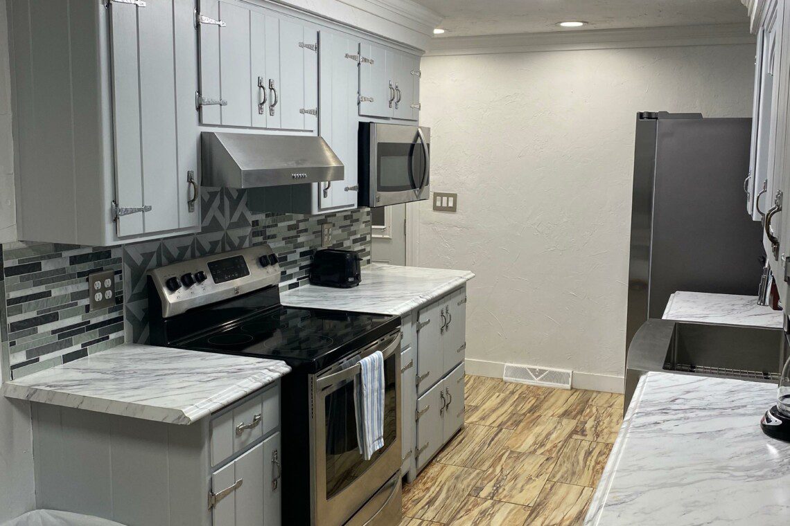 LaLaLa Lambeau Lodging on Shadow Lane Ruesch Management